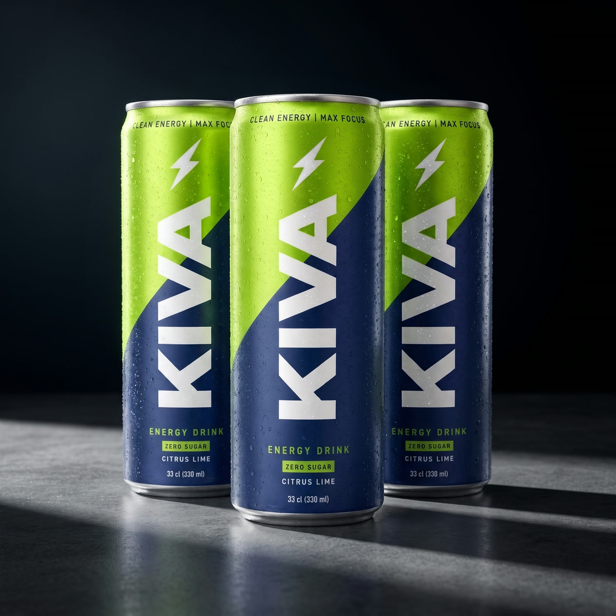 Kiva — drei Dosen auf schwarzem Hintergrund